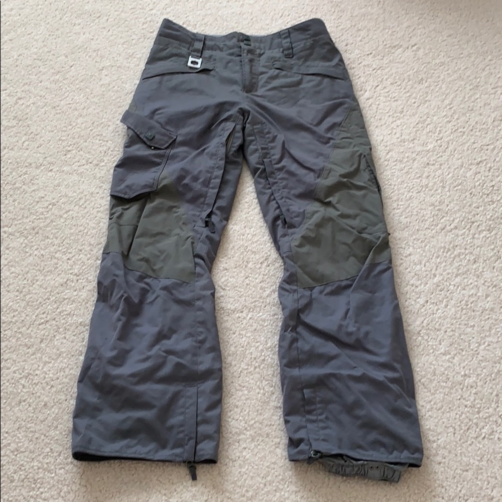 Women's size small grey Empyre snow pants